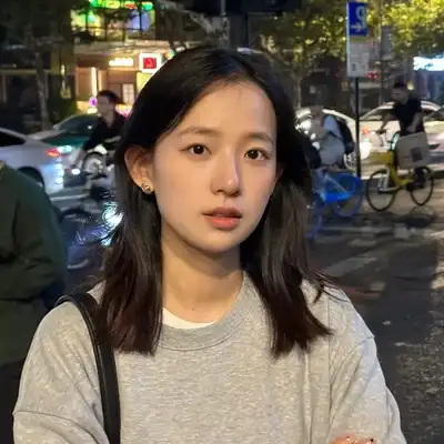 傅悦语
